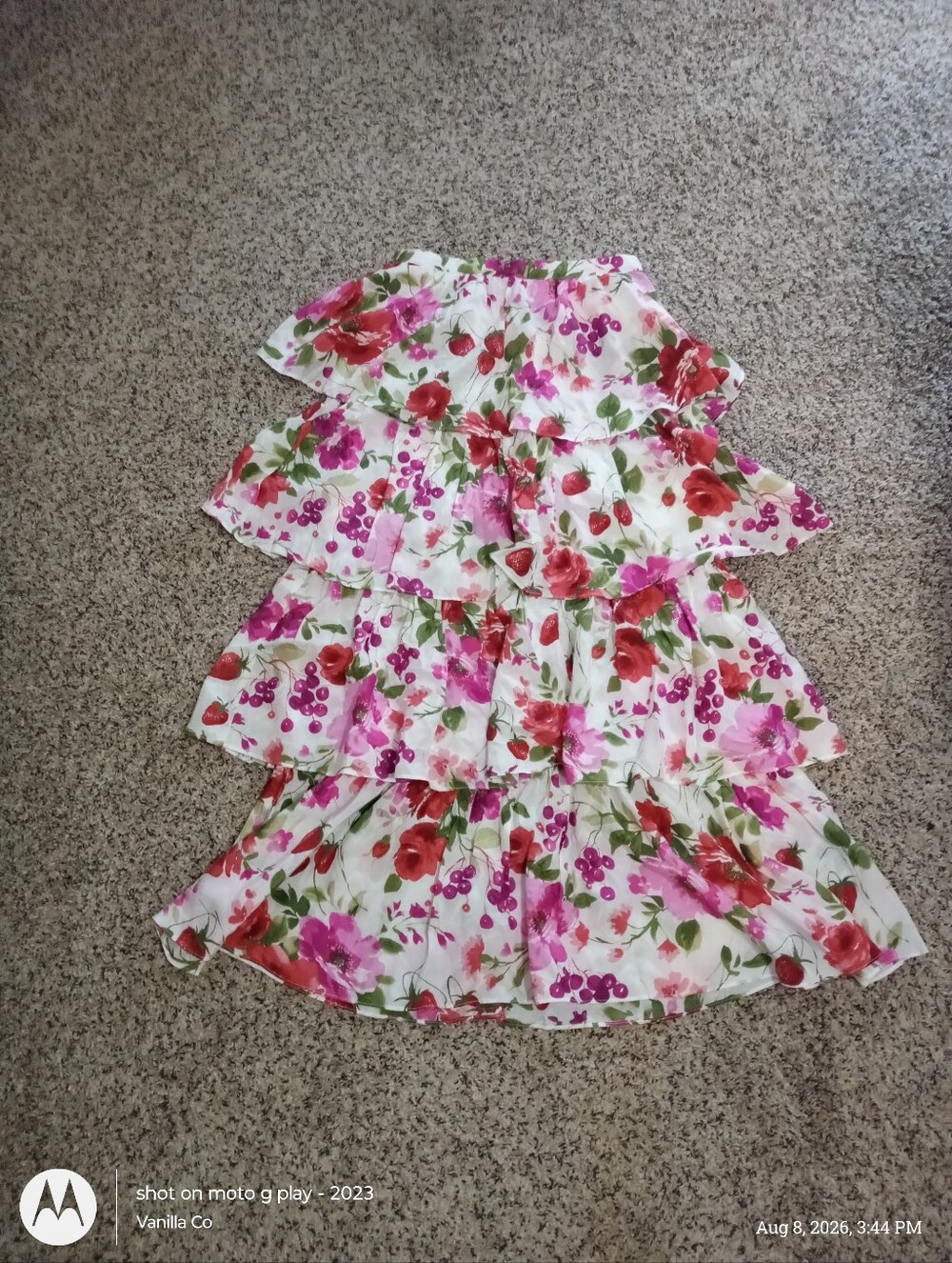 Abercrombie & Fitch Floral Drama Tiered Maxi Skirt White Small Tall - Picture 2 of 9